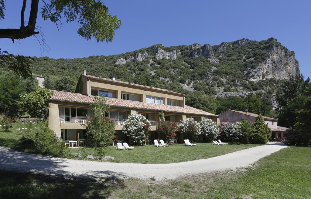 Vacanceole - Le Domaine De Chames - Pont D'Arc Vallon-Pont-dʼArc Exterior foto