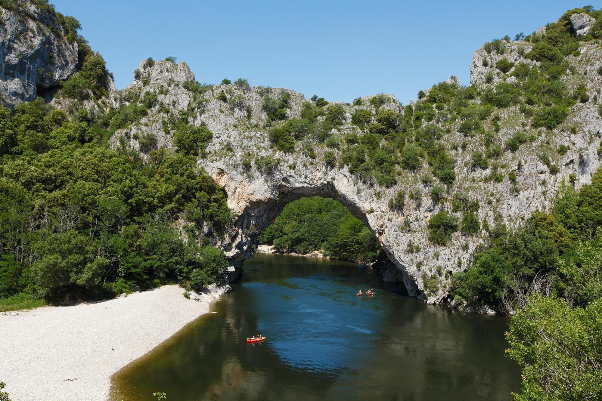 Vacanceole - Le Domaine De Chames - Pont D'Arc Vallon-Pont-dʼArc Exterior foto