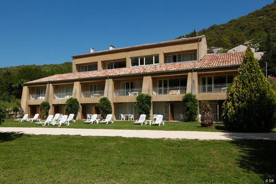 Vacanceole - Le Domaine De Chames - Pont D'Arc Vallon-Pont-dʼArc Exterior foto
